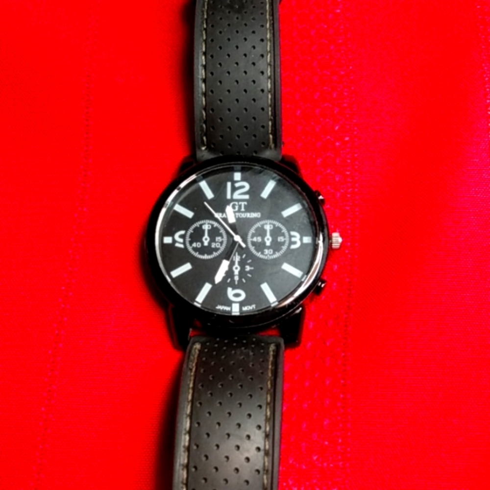 Grand Touring Watch